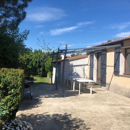 Maison Au Calme Avec Parking En Petite Camargue Beauvoisin  Екстериор снимка