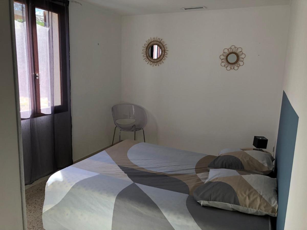 Maison Au Calme Avec Parking En Petite Camargue Beauvoisin  Екстериор снимка