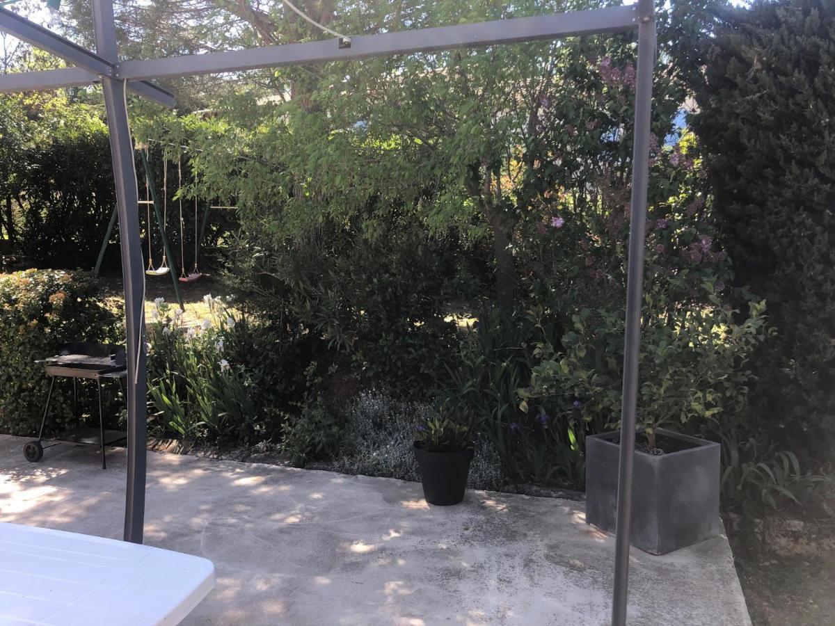 Maison Au Calme Avec Parking En Petite Camargue Beauvoisin  Екстериор снимка